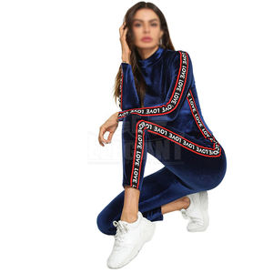 ชุดวอร์มสำหรับผู้หญิงชุดออกกำลังกายแถบข้างผ้ากำมะหยี่วัสดุชุดวิ่งสำหรับผู้หญิงเสื้อผ้าออกกำลังกายแขนยาวยิม - Product Image 1