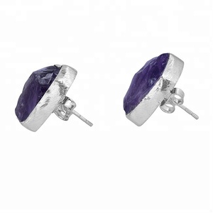 Boucles d'oreilles en argent sterling 925 avec améthyste brute non coupée avec lunette plaquée argent boucle d'oreille à la mode à la mode pour les femmes - Product Image 2