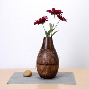 Cadre photo en bois MDF magnifiquement sculpté à la main pour présenter des souvenirs précieux et ajouter de l'élégance à la décoration Approvisionnement direct en usine - Product Image 4