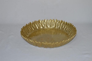 Plato de fruta redondo en relieve de alta calidad elegante chapado en oro de aluminio plato redondo para servir alimentos plato redondo plato de calidad Premium - Product Image 2