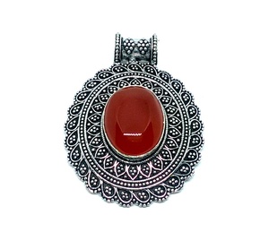 Bijoux religieux indiens argent plaqué diamant Onyx pendentif collier rouge Unique religieux argent rouge laiton breloques religieuses - Product Image 1