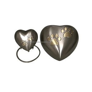 Neuf chaud gravés dorés en forme de cœur pour animaux domestiques, en laiton gris, répulsif pour crinière, pour chat et chien, fournitures d'anniversaire, fait à la main en inde - Product Image 1