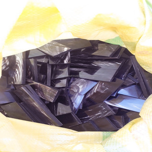 Escama de Cuerno de Búfalo Negro de la Mejor Calidad con Rayas Blancas - Product Image 5