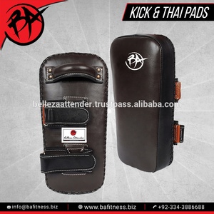 Coussin de frappe Muay Thai, coussin de frappe thaïlandais, coussin de frappe incurvé pour les bras, boxe, MMA, bouclier de frappe, mitaines, logo personnalisé, cuir PU, service OEM - Product Image 2