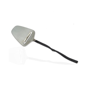 Espátula chapada en plata ecológica con mango largo Diseño de tallo negro Mango Espátula de queso Acero inoxidable elegante personalizado - Product Image 6