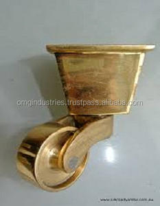 OMG Industries Roulette carrée en laiton massif - Product Image 6