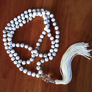Vente en gros HOWLITE Jap Mala Perles de Guérison Naturelle Cristal Quartz Boule de Jade Pierre Semi-Précieuse Artisanat pour la Méditation Positive - Product Image 1