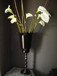 แจกันดอกไม้โลหะสีเงินทรงสูงประดับกลางสวน/กระถางสำหรับงานรับปริญญาและงานปาร์ตี้ฮาโลวีน - Product Image 6