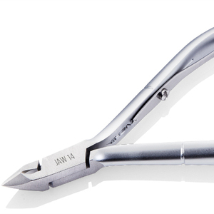 NGHIA C-05 pince à cuticules en acier inoxydable brillant gris qualité d'exportation ensemble de manucure et pédicure emballage de boîte d'art d'ongle - Product Image 1