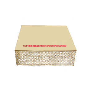 Soporte de cristal dorado para pastel de boda, hecho a mano en la India - Product Image 2