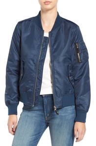 Qiao — tenue modelante pour femmes, blouson bombardier personnalisé en nylon rose - Product Image 2