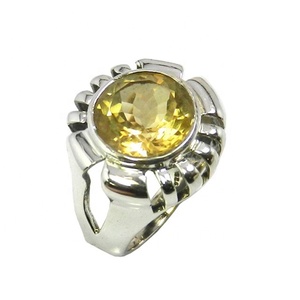 Vente en gros de bague mode en citrine en argent sterling 925 bijoux en pierres précieuses de forme ronde fabriqués à la main avec réglage de lunette pour les mariages - Product Image 1