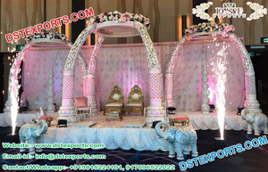 Mandap Dorado Jali para Bodas Musulmanas, Juego de Mandap con Pilares Tallados en Oro, Mandap Redondo de Seis Pilares para Bodas en Venta en Melbourne - Product Image 6