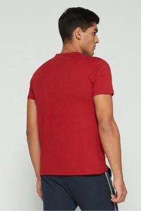 Camiseta ajustada a la moda para hombre, 100% algodón, poliéster, 220 gramos, Jersey, tela, patrón sólido, logotipo de serigrafía, diseño en blanco - Product Image 3