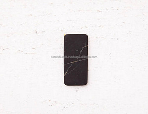 Mate negro Onyx 15*30*2mm piedra sin pulir de la protección del teléfono celular/Schungitplate - Product Image 1