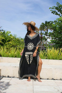 เดรสยาวปักลายดอกไม้โบฮีเมียนแฟชั่นยุโรปเดรสยาวสไตล์วินเทจแบบผ่าข้างเซ็กซี่ใส่เดินชายหาด - Product Image 2