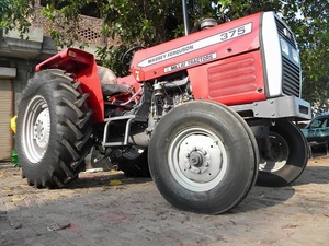 Massey Ferguson MF 375 รถแทรกเตอร์ 2WD 75HP ผลผลิตสูงพร้อมเครื่องยนต์สําหรับฟาร์มสภาพมือสองส่วนประกอบที่เชื่อถือได้ - Product Image 3
