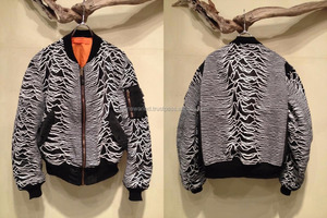 Chaqueta bomber reversible de color sólido personalizada, chaqueta con cremallera y cuello levantado, chaqueta de béisbol impermeable y a prueba de viento - Product Image 3