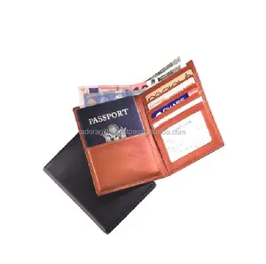独特的皮革旅行护照夹箱盖，带货币隔层和卡夹