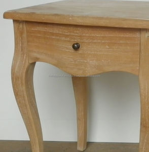 Muebles de Noche y Mesitas de Noche de Madera Mindi - Roble Envejecido con Acabado Blanco Deslavado - Product Image 5