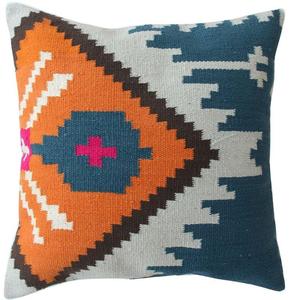 Funda de almohada hecha a mano con diseños geométricos de lujo - Product Image 1