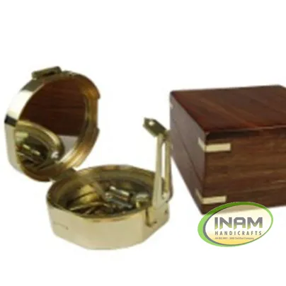 INAM'S kompas gimble kuningan buatan tangan khusus bahari dengan kotak kayu dengan pekerjaan tatahan kuningan, keluaran segar