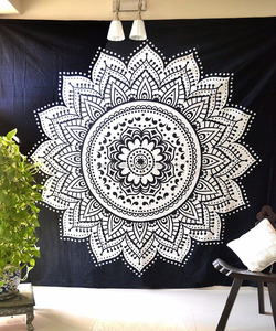 Tapiz de Mandala Ombre 100% algodón bohemio Hippie colgante de pared negro blanco arte indio colcha decoración patrón impreso - Product Image 1
