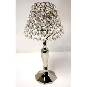 Portavelas de metal Centro de mesa con pantalla de cristal Lámpara de mesa de cristal Centros DE MESA DE BODA Candelabro - Product Image 1