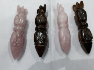 แท่งคริสตัลรูปกุหลาบควอตซ์ธรรมชาติสำหรับการรักษาอัญมณี - Product Image 2