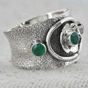 Round Green Onyx Gemstone Sterling Silver Designer Band Ring Jewelry - Product Image 3