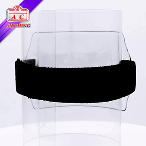 Porte-badge d'identification horizontal en PVC transparent avec sangle élastique noire pour une utilisation en sécurité au travail - Product Image 6