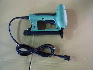 APLUS-Pistolet électrique E71/16, 9.1mm, couronne, longueur 8-16mm, capacité de 71 agrafes, garantie de 1 an - Product Image 3