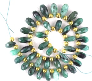 Collar de Esmeralda Verde Natural de Grado AAA, Forma de Lágrima, Cuentas Briolette, Efecto Estrella Brillante, Precio al por Mayor - Product Image 2