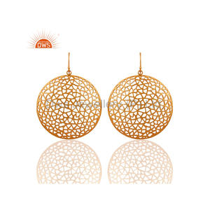 ต่างหูเงินสเตอร์ลิงชุบทองแบบเรียบขายส่งเป็นของขวัญสำหรับผู้หญิง - Product Image 1