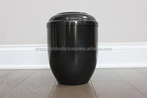 Urna de cremación de acero negro de estilo americano de Brassworld India Funeral Supplies - Product Image 5