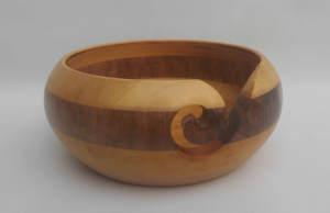 Cuenco de hilo curvo de madera sostenible - Product Image 4