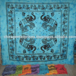 Low Price Wholesale Extra Large Hippie Tapestries Floral Round <b>Beach</b> <b>Towel</b> Bohemian Picnic Blanket Quick-Dry Best Price - Product Image 2