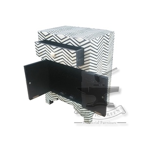 Mesa auxiliar moderna de lujo con incrustaciones de hueso de mediados de siglo para el hogar, dormitorio, apartamento, oficina, cocina, vitrina pequeña para exteriores, hoteles de diseño - Product Image 5