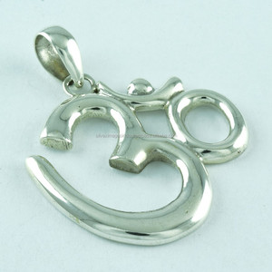 Colgante Om, Colgante Religioso Indio de Plata, Colgante de Plata de Ley 925 - Product Image 2