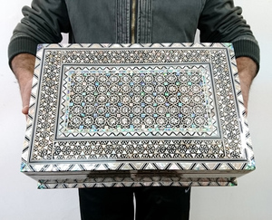 Boîte à bijoux en mosaïque égyptien, modèle RARE pour mère de la perle, bibelot grille rectangulaire - Product Image 1