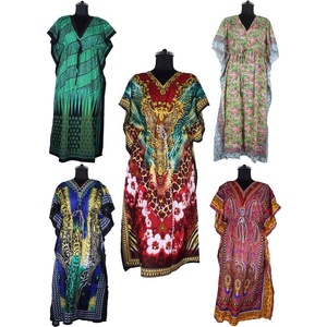 ชุดเดรสยาวพิมพ์ลายชายหาดสำหรับผู้หญิงขนาดใหญ่พิเศษพร้อมรอบเอวลดลง - Product Image 1