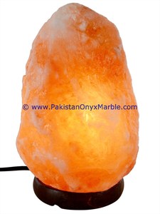 Lampe à sel naturel himayen sculpté à la main, de haute qualité, fait à la main, avec des cristaux roses purs, 20-25 kg - Product Image 2