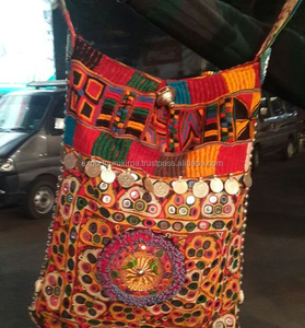 Bolsa de Monedas Bordada Banjara para Mujer - Product Image 1
