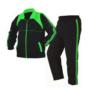 Conjunto deportivo con capucha y cremallera para hombre / Conjunto deportivo de 2 piezas con pedrería - Product Image 4