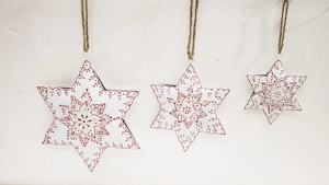 Fabricante confiable de último diseño decoración de alta calidad al por mayor corazón colgante de Navidad pintado a mano/metal de Venta caliente H - Product Image 6