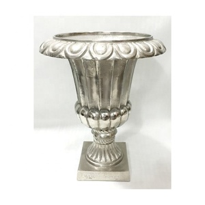 Jarrón de suelo decorativo con logotipo personalizado/jarrón de metal de hierro/jarrón de boda para uso comercial en hoteles y restaurantes-respetuoso con el medio ambiente - Product Image 4