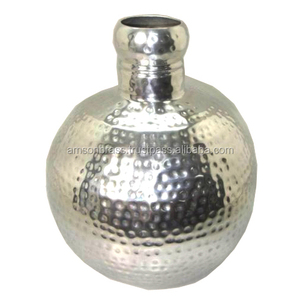 Vase à fleurs décoratif rond martelé en métal aluminium Taille personnalisée Forme Couleur Vaisselle en métal - Product Image 1