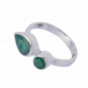 แหวนพลอยมรกตสวยงามราคาดีเครื่องประดับเงินแฟนซีขายออนไลน์ - Product Image 2