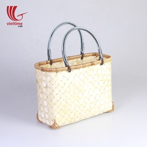 Venta al por mayor de alta calidad de bambú tejido bolso ecológico bordado con lentejuelas cubierta bolsa de la compra para las señoras Top Trending Vietnam - Product Image 3