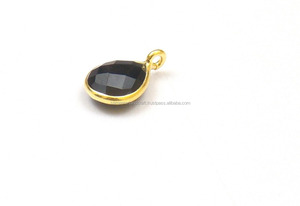 Black Onyx Gemstone Pear Shape 18K Gold Plated Brass Jewelry Single Bail Conector de bisel hecho a mano - Product Image 4